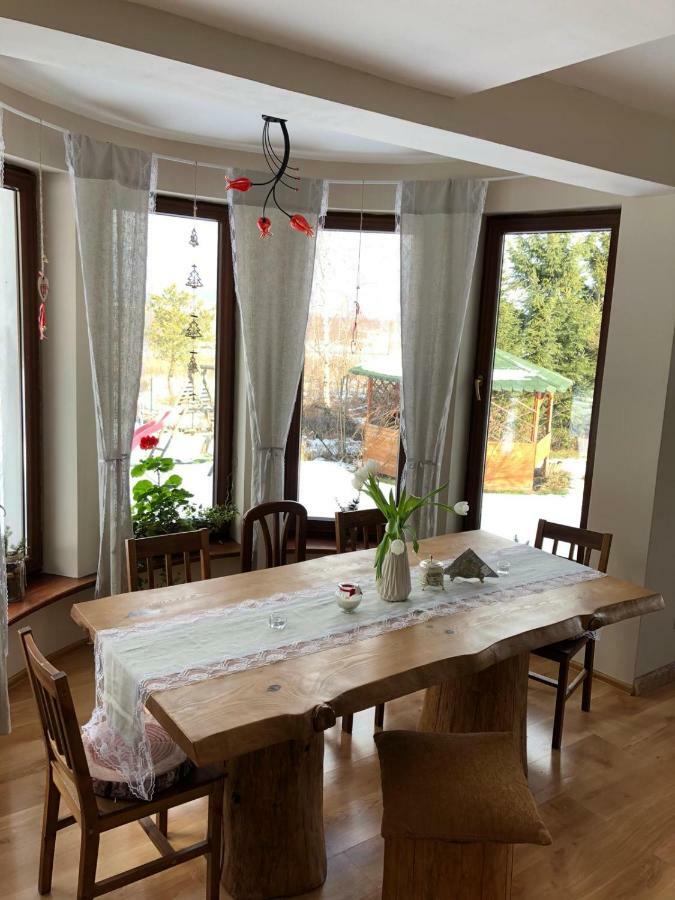 Nibylandia Dom Pod Lasem Nowa Wies Grodziska ภายนอก รูปภาพ