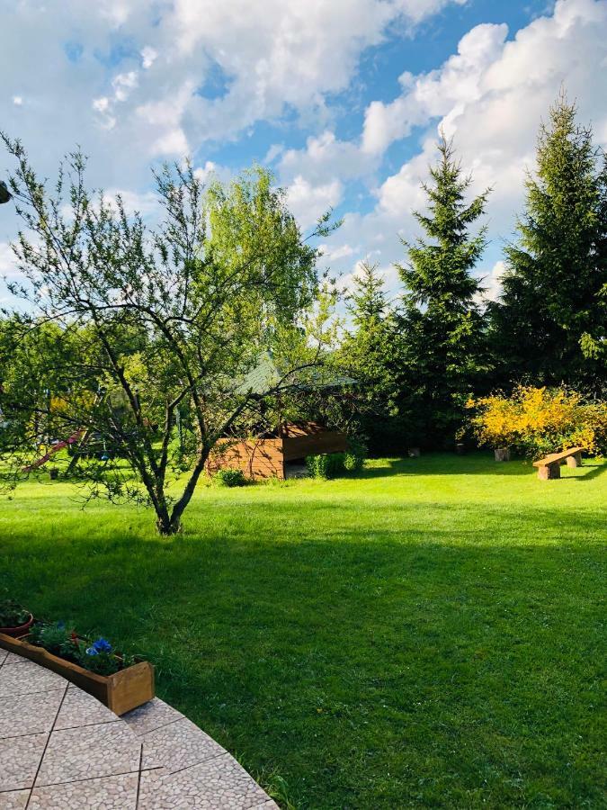 Nibylandia Dom Pod Lasem Nowa Wies Grodziska ภายนอก รูปภาพ